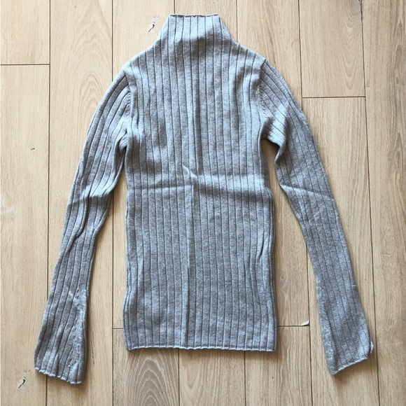 Aritzia Wilfred Merino Wool Bloy Sweater in Light Grey Size XXS - Picture 11 of 12